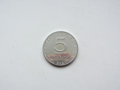 Лот: 8750110. Фото: 1. Бурунди 5 франков 1980. Африка