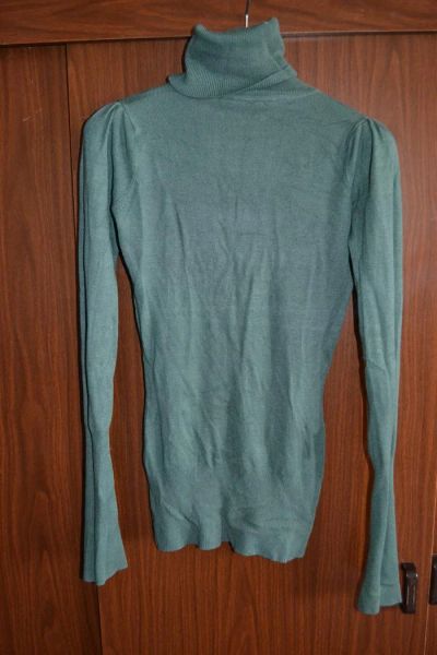 Лот: 3315743. Фото: 1. Водолазка Pull&Bear. Футболки, топы и майки