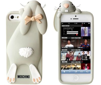 Лот: 3374158. Фото: 1. Чехол на IPhone5/5s-Moschino-... Чехлы, бамперы