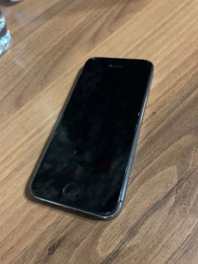 Лот: 14851452. Фото: 1. iPhone 5s. Смартфоны