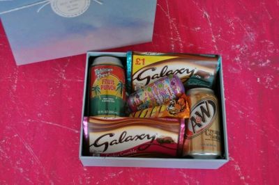 Лот: 12724361. Фото: 1. SweetBOX с Европейскими сладостями... Шоколад, конфеты