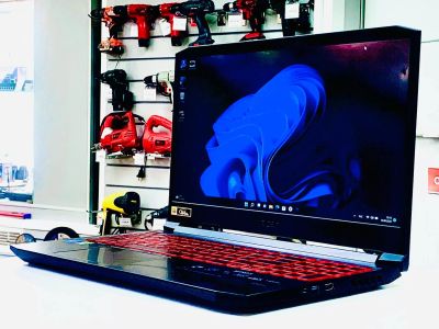 Лот: 19347539. Фото: 1. Ноутбук Acer Nitro 5. Клавиатуры для ноутбуков