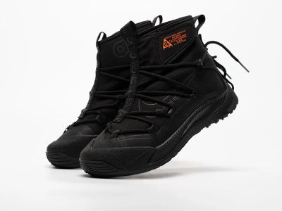 Лот: 23958040. Фото: 1. Зимние Кроссовки Nike ACG Air... Кеды, кроссовки, слипоны