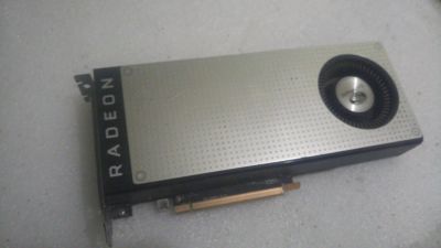 Лот: 14839630. Фото: 1. Видеокарта Sapphire Radeon RX... Видеокарты