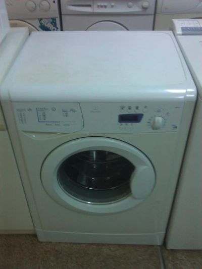 Лот: 4142224. Фото: 1. Стиральная машина Indesit WIE... Стиральные машины