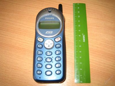 Лот: 64208. Фото: 1. Philips SAVVY. Кнопочные мобильные телефоны