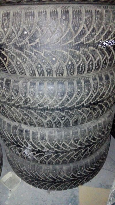 Лот: 8337078. Фото: 1. 235/60 R18 Nokian H4 комплект. Шины