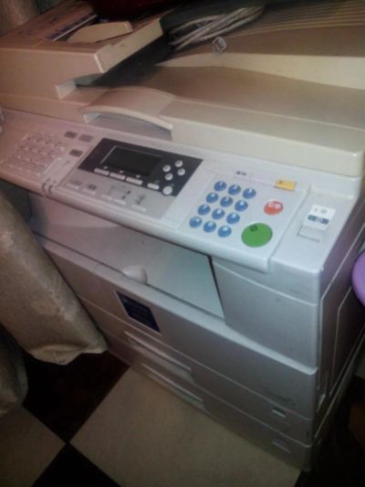 Лот: 5020713. Фото: 1. Продаю МФУ Ricoh Aficio 2015 сканер... МФУ и копировальные аппараты