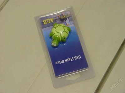 Лот: 822917. Фото: 1. Подарочная флеш карта, резиновый... USB-флеш карты