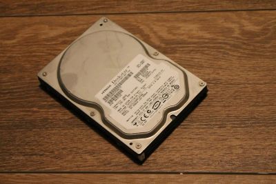 Лот: 3840995. Фото: 1. Жесткий диск SATA 80Gb Hitachi... Жёсткие диски (HDD)