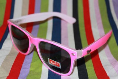 Лот: 4011875. Фото: 1. Очки Ray Ban Розовые! Количество... Очки солнцезащитные