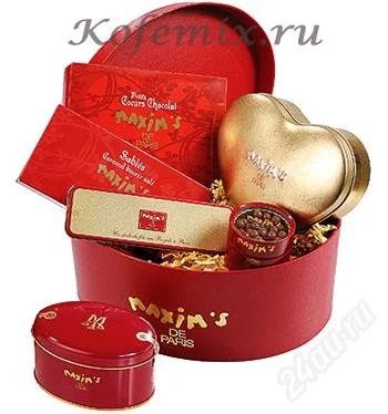 Лот: 1557547. Фото: 1. Шоколадные конфеты Maxim`s. Набор... Шоколад, конфеты