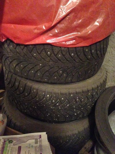Лот: 6619380. Фото: 1. Nokian hakapilita 4 215/45/R17. Шины