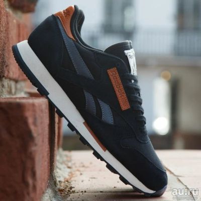 Лот: 9336823. Фото: 1. Кроссовки reebok classic leather. Кеды, кроссовки, слипоны