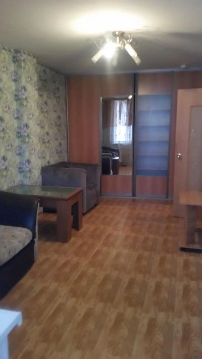 Лот: 6903735. Фото: 1. Сдаётся однокомнатная квартира... Квартиры, студии