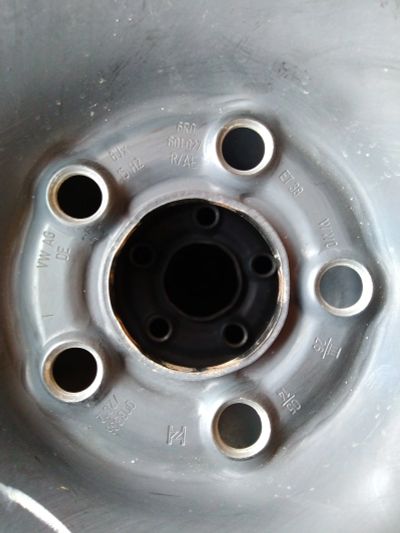 Лот: 14838229. Фото: 1. Диски штампованные r15 Volkswagen. Диски
