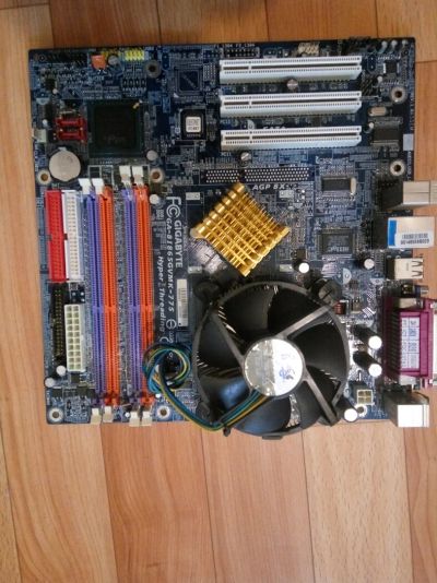Лот: 11309165. Фото: 1. Материнская плата gigabyte ga-8i865gvmk-775. Материнские платы
