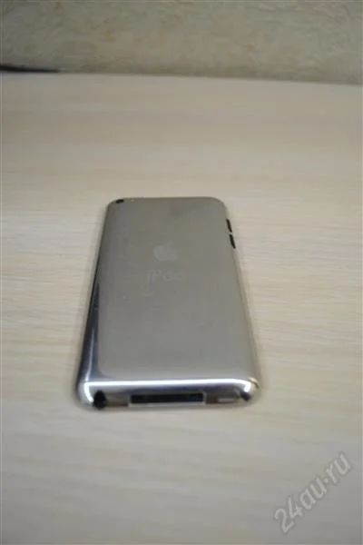 Лот: 2352790. Фото: 1. Продам Ipod Touch 4g 32gb. Плееры
