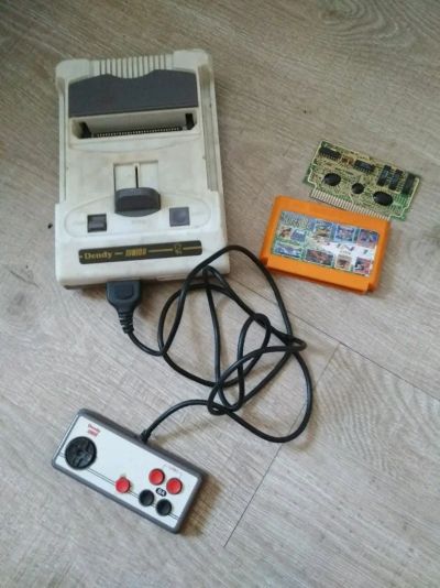 Лот: 11150798. Фото: 1. Dendy. Игровые приставки, консоли
