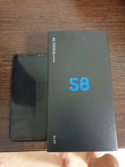 Лот: 17343286. Фото: 1. Samsung galaxy s8. Смартфоны
