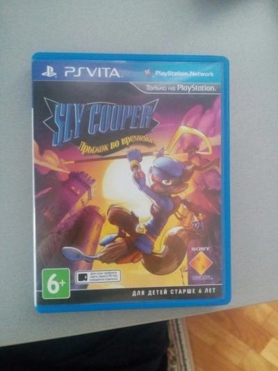 Лот: 9608618. Фото: 1. Sly Cooper Thieves in Time PS... Игры для консолей
