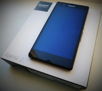 Лот: 4972860. Фото: 1. SONY Xperia Z 4G 16gb WaterProof... Смартфоны