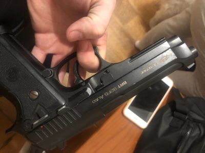 Лот: 17046694. Фото: 1. Пневматический пистолет Beretta... Пневматическое оружие