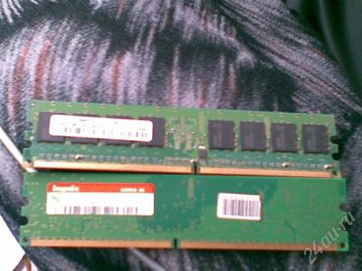 Лот: 445038. Фото: 1. Оперативка DDR2 256mb 2 штуки. Оперативная память