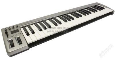 Лот: 2072142. Фото: 1. axelvox key 49 срочно!!!. Клавишные