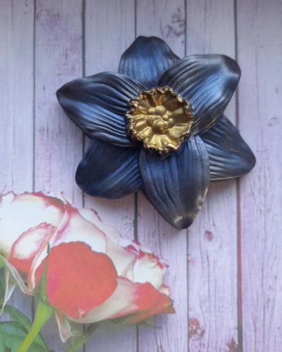Лот: 15499187. Фото: 1. Сувенирный шоколад Цветы (орхидея... Подарки на 14 февраля
