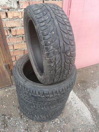 Лот: 25899125. Фото: 1. Шины зимние Cooper 205 50 17... Шины