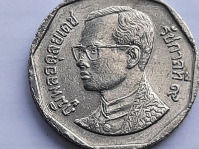 Лот: 18213027. Фото: 1. Монета Таиланда 5 бат, 1988-2008. Азия