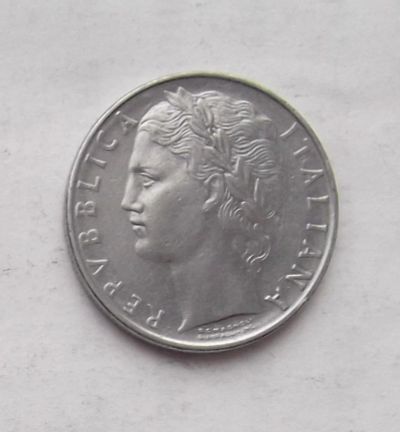Лот: 3585220. Фото: 1. 100 лир 1974. Европа