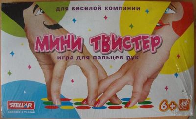 Лот: 1332182. Фото: 1. Мини Твистер (игра для пальцев... Детские настольные игры