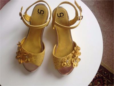 Лот: 7803702. Фото: 1. Босоножки. Босоножки
