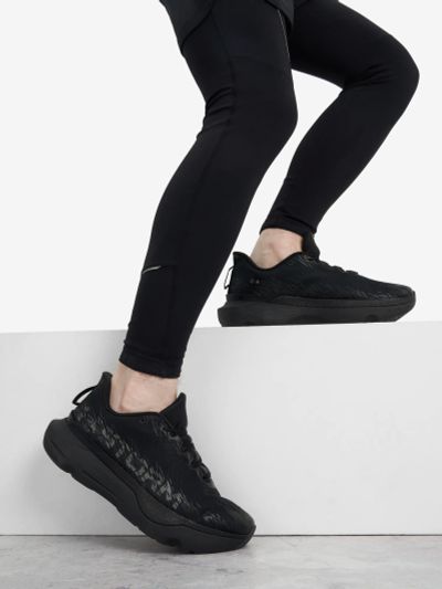 Лот: 25743020. Фото: 1. Кроссовки мужские Under Armour... Другое (одежда, обувь, галантерея)