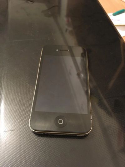 Лот: 10162028. Фото: 1. iPhone 4 16 gb. Смартфоны