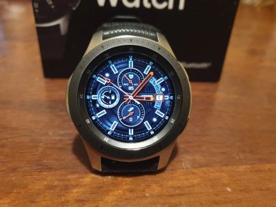 Лот: 15126358. Фото: 1. Смарт-часы Samsung Galaxy Watch. Смарт-часы, фитнес-браслеты, аксессуары