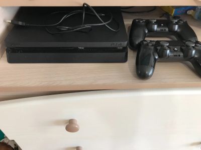 Лот: 19237659. Фото: 1. Sony PlayStation 4 slim. Игры для консолей