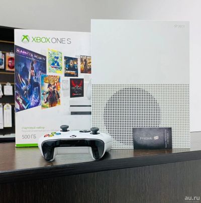 Лот: 16803459. Фото: 1. Xbox One S 500GB Идеальное состояние... Игровые приставки, консоли