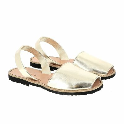 Лот: 25175403. Фото: 1. Сандалии LaRedoute. Другое (одежда, обувь, галантерея)
