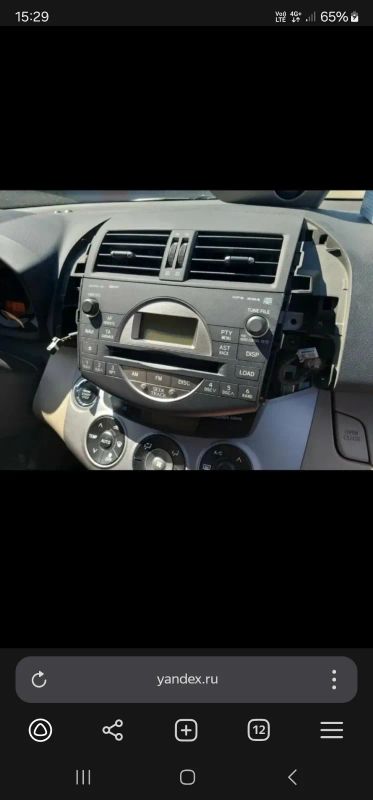 Лот: 25118018. Фото: 1. Штатная магнитола toyota rav4... Автомагнитолы
