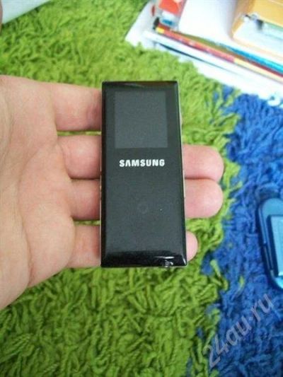 Лот: 640465. Фото: 1. Плеер Samsung YP- E5 2GB. Плееры