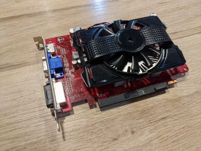Лот: 19111182. Фото: 1. Видеокарта Asus Radeon HD 6670... Видеокарты