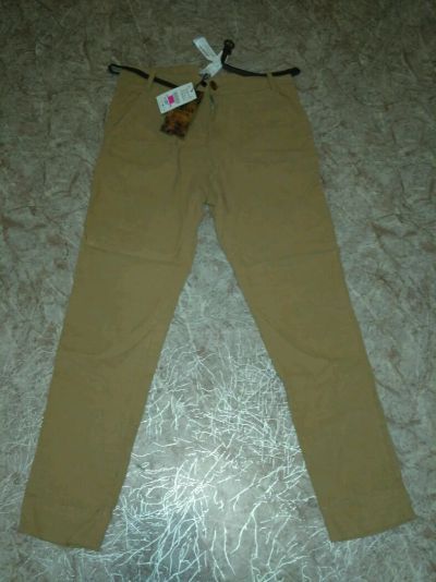 Лот: 7641754. Фото: 1. Вельветки Bershka. Брюки, шорты