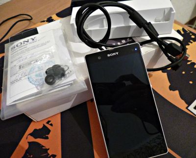 Лот: 8713335. Фото: 1. Sony Xperia Z (6603). Смартфоны