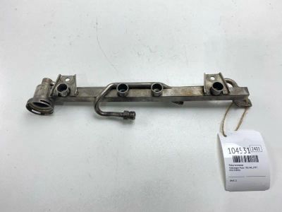 Лот: 24979842. Фото: 1. Рейка топливная Volkswagen Passat... Топливная система