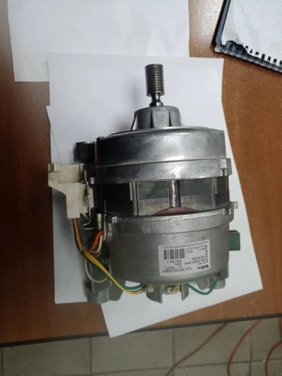 Лот: 21370367. Фото: 1. 3792709408 Двигатель СМА Electrolux... Запчасти для стиральных и посудомоечных машин