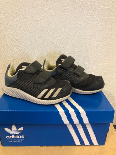 Лот: 14453501. Фото: 1. Кроссовки Adidas детские 24р-р. Кеды, кроссовки