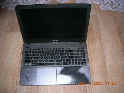 Лот: 16914444. Фото: 1. Неисправный ноутбук Asus x550v. Ноутбуки